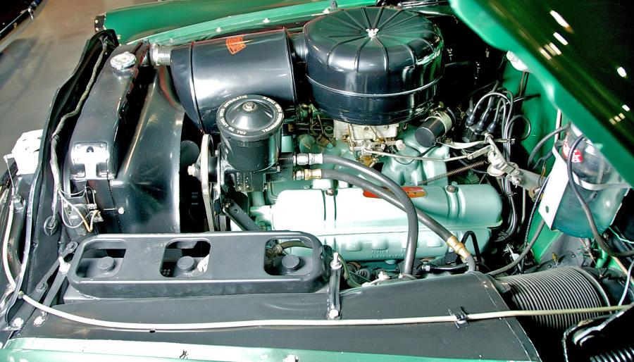  Buick Skylark Convertible Coupe 1953 года  (фото 10 из 18)